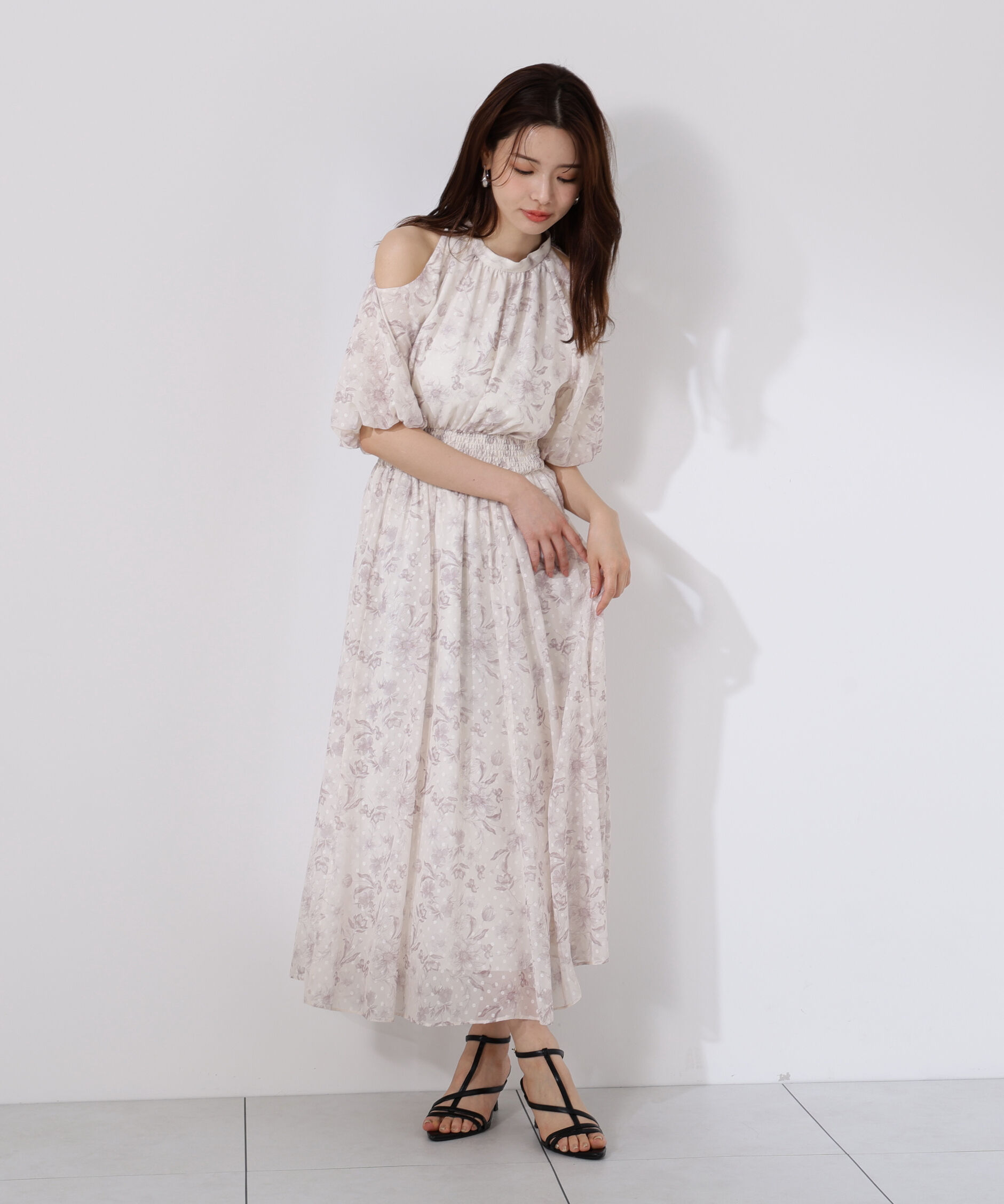 PROPORTION BODY DRESSING「オープンショルダー花柄ワンピース」|ワンピース|エクリュ1