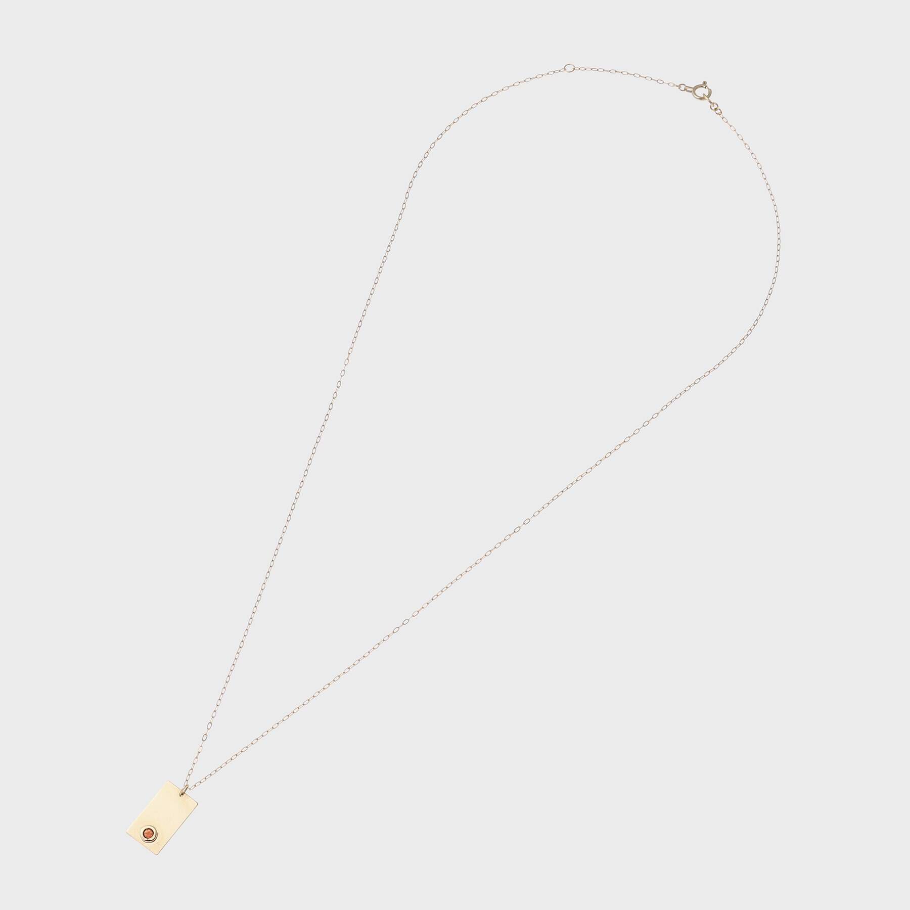 COCOSHNIK「カラーストーン（ガーネット）スクエアプレート　ネックレス」|ネックレス|