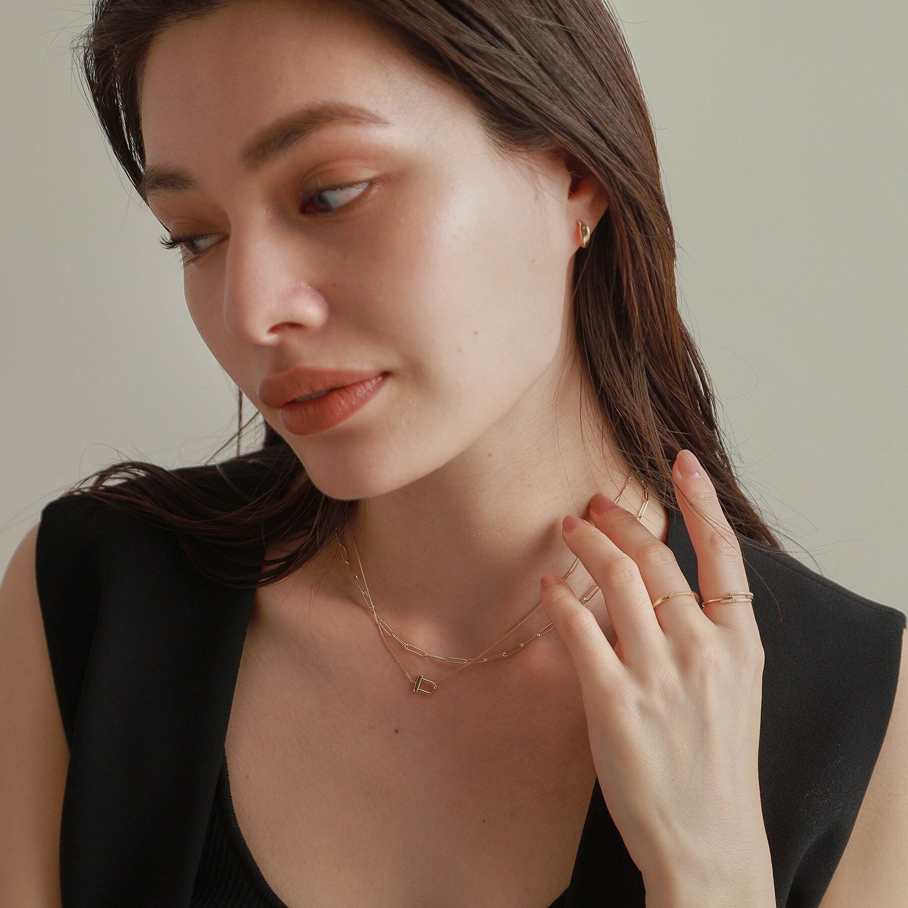 COCOSHNIK「K10マーキス捻り中折れ フープピアス」|ピアス|