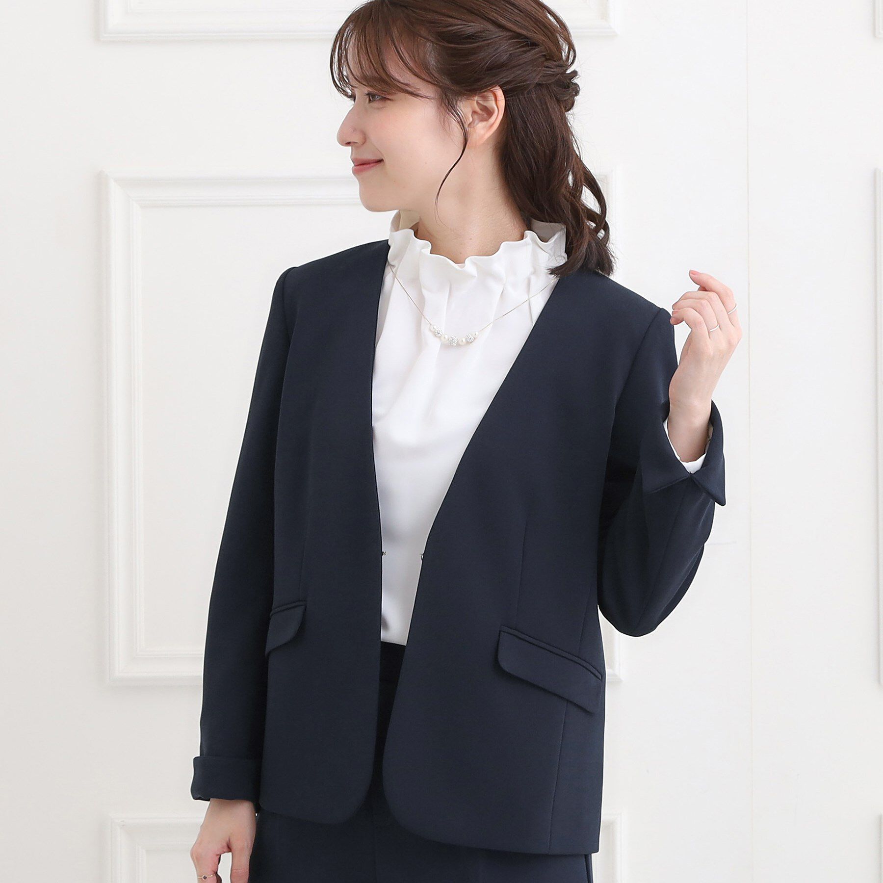 SHOO･LA･RUE「【洗濯機可/イージーケア/ストレッチ】きちんと楽に。カットジョーゼットジャケット」|ノーカラージャケット|ネイビー(094)