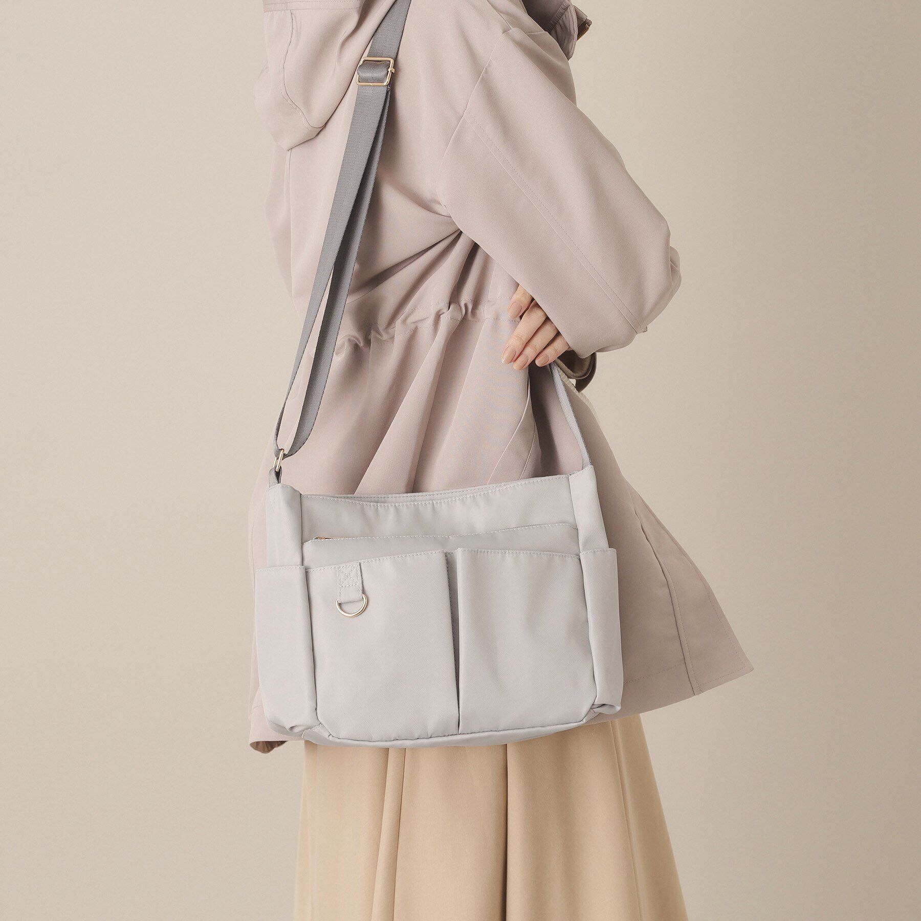 ITS&rsquo;DEMO「9ポケットショルダー」|ショルダー・メッセンジャー|