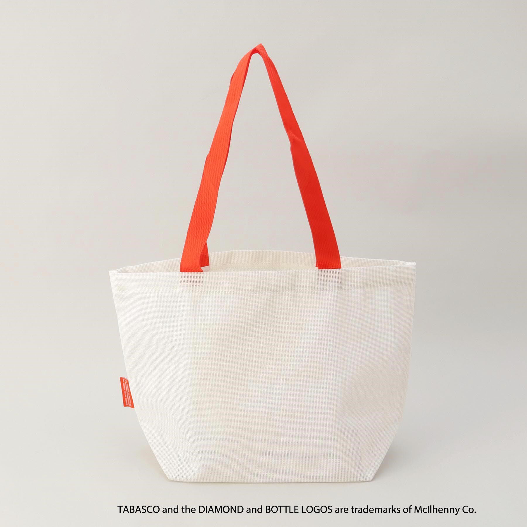 212 KITCHEN STORE「保冷ポーチ付きメッシュトートL WH ＜TABASCO(R) タバスコ＞」|その他|