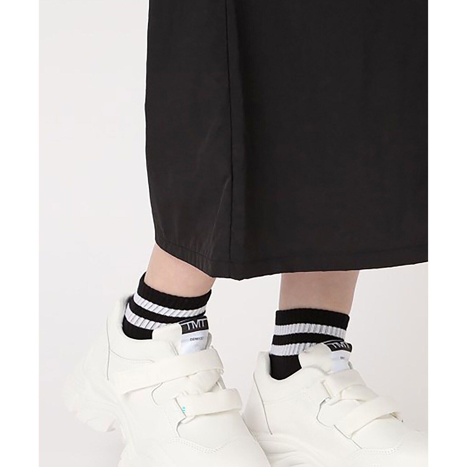 Doll Kiss「＼絶妙な色展開から選べる／リブラインスニーカー丈ソックス　靴下」|ソックス|