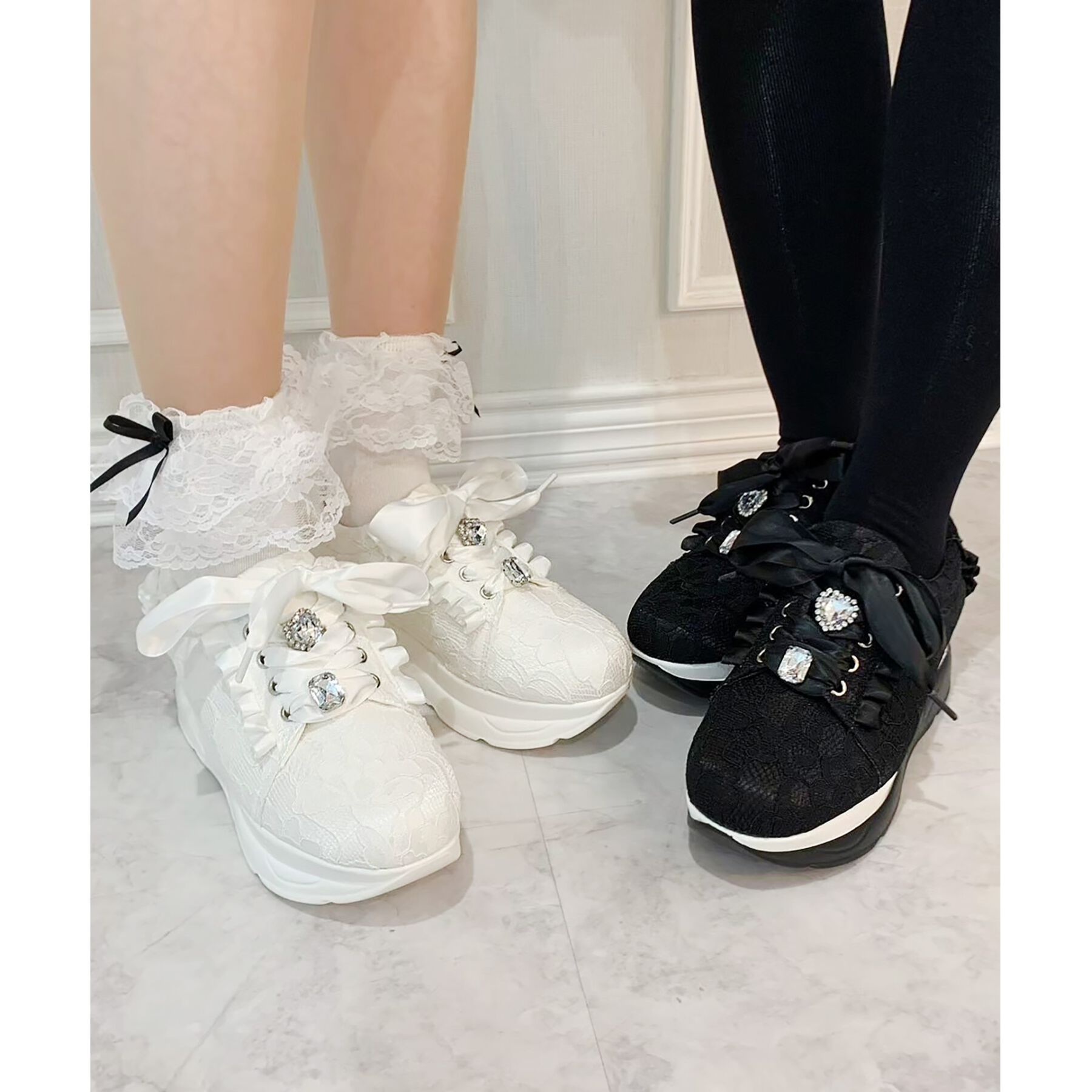 csT&P「厚底キラキラストーン付きスニーカー」|スニーカー|