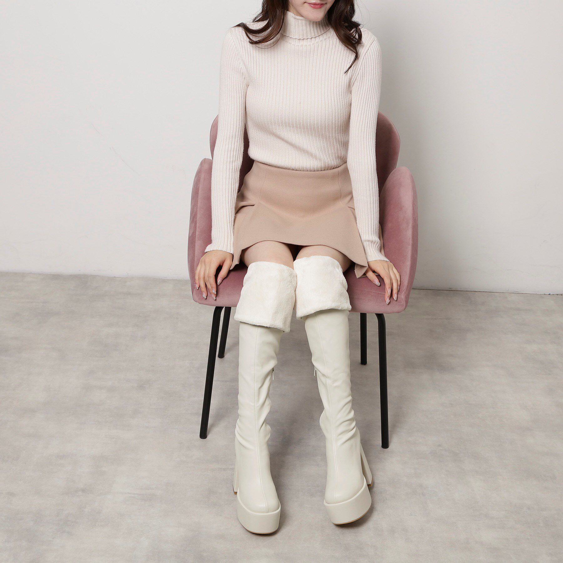 ESPERANZA「【ラク盛り／ニーハイブーツ】リピーター続出／脚長美脚 フェイクファーニーハイブーツ」|ショートブーツ|