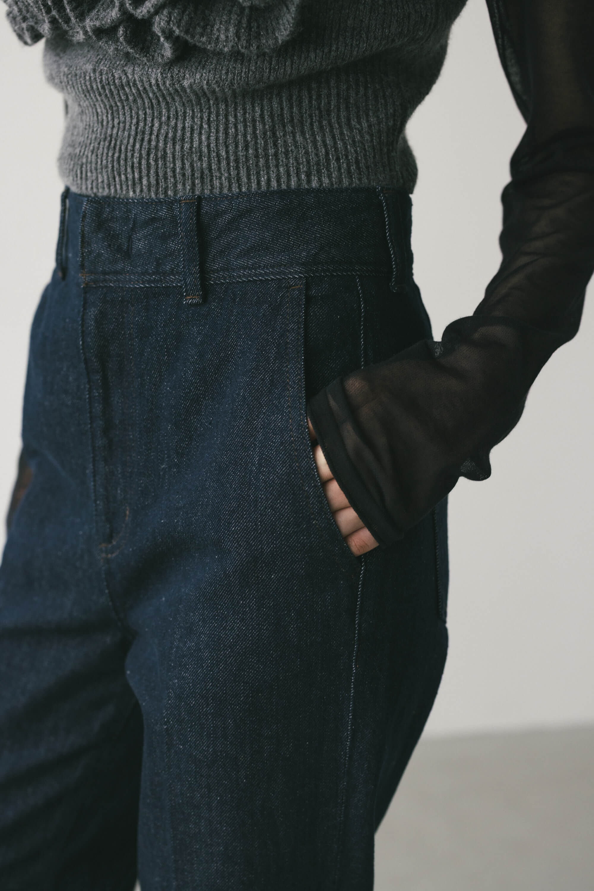 STYLEMIXER「ヘムスリットストレートデニムパンツ」|デニム|