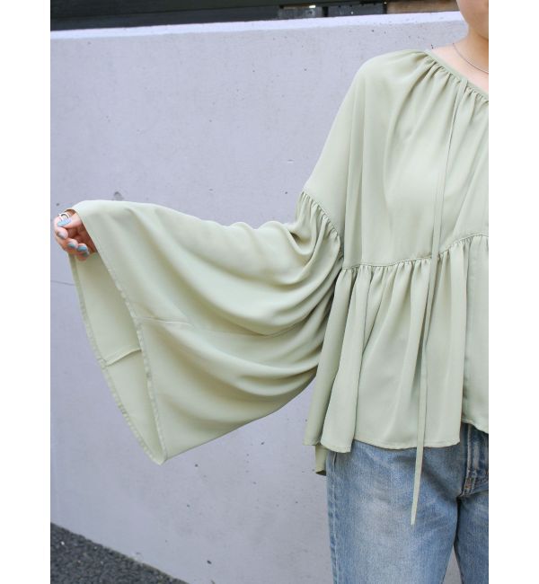 Ungrid「【ルミネ・RC限定】ギャザーボリュームショートブラウス」|シャツ・ブラウス|