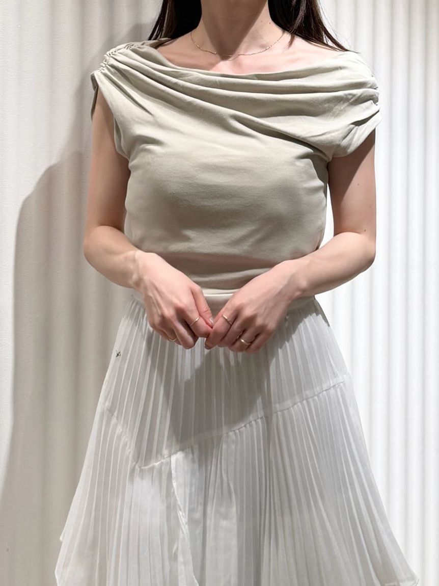 SNIDEL「ルーズネックカットプルオーバー」|Tシャツ・カットソー|