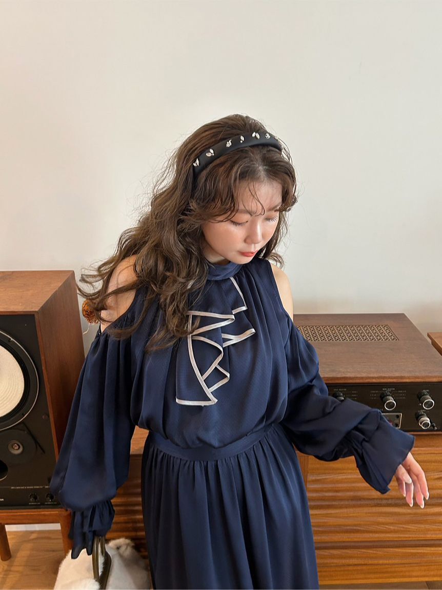 LILY BROWN「ショルダーオープンワンピース」|ワンピース|