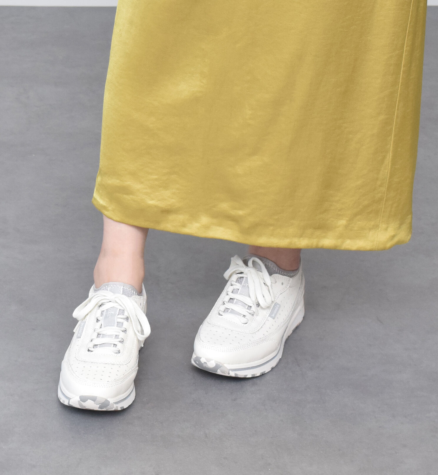 IMPORT SELECT「【bussola】パンチングレザースニーカー」|スニーカー|