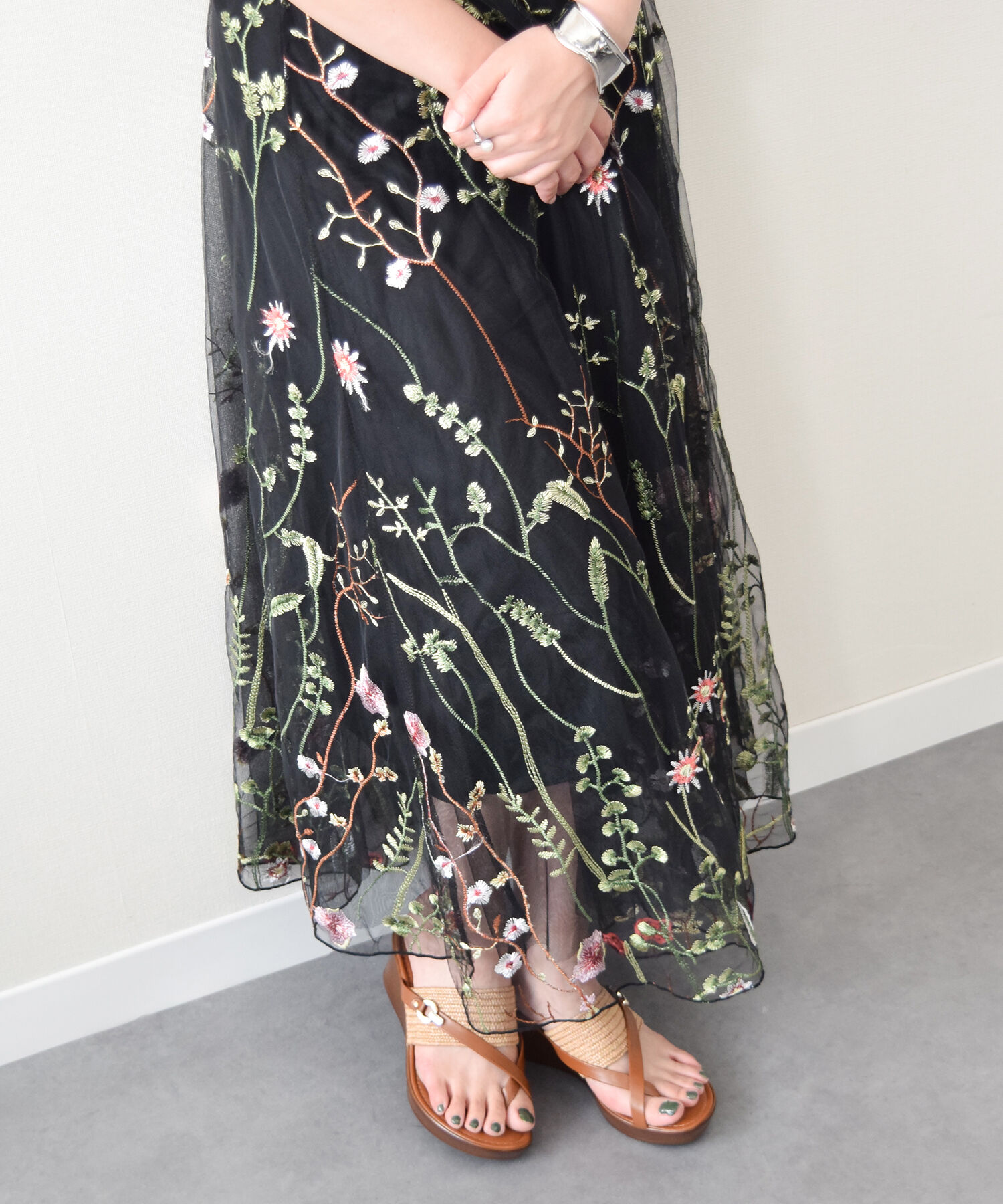 IMPORT SELECT「【ITALIAN SHOEMAKERS】クロスストラップトングミュールサンダル(952346)」|サンダル|