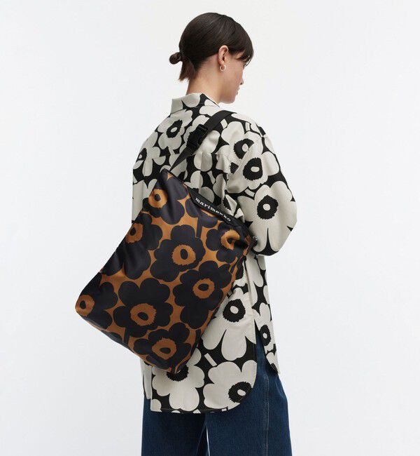 Marimekko「【日本限定】Neat Crossbody Unikko M ショルダーバッグ」|ショルダー・メッセンジャー|