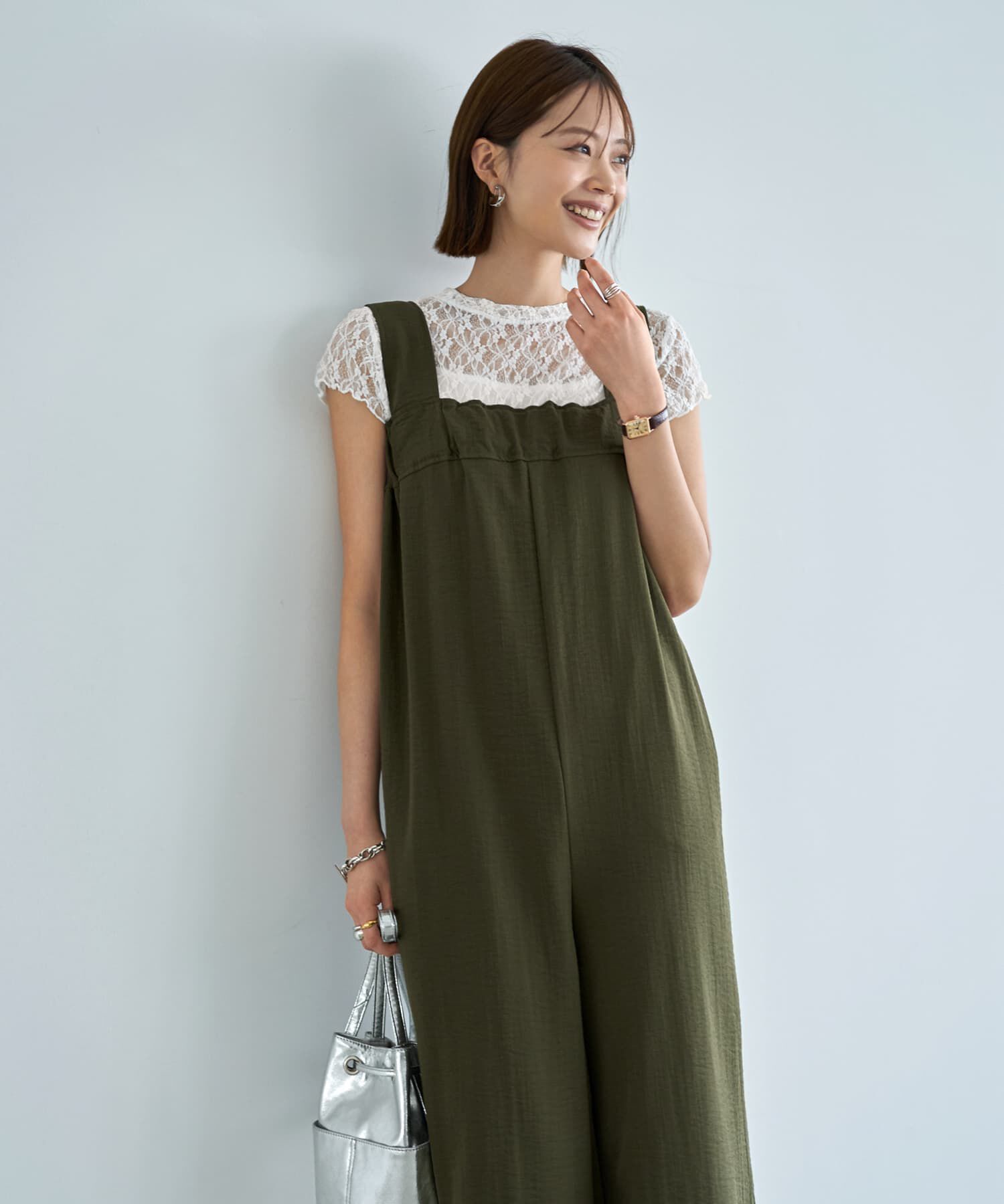 STYLE DELI「さらさらシボ生地スリット入りサロペット」|オールインワン|