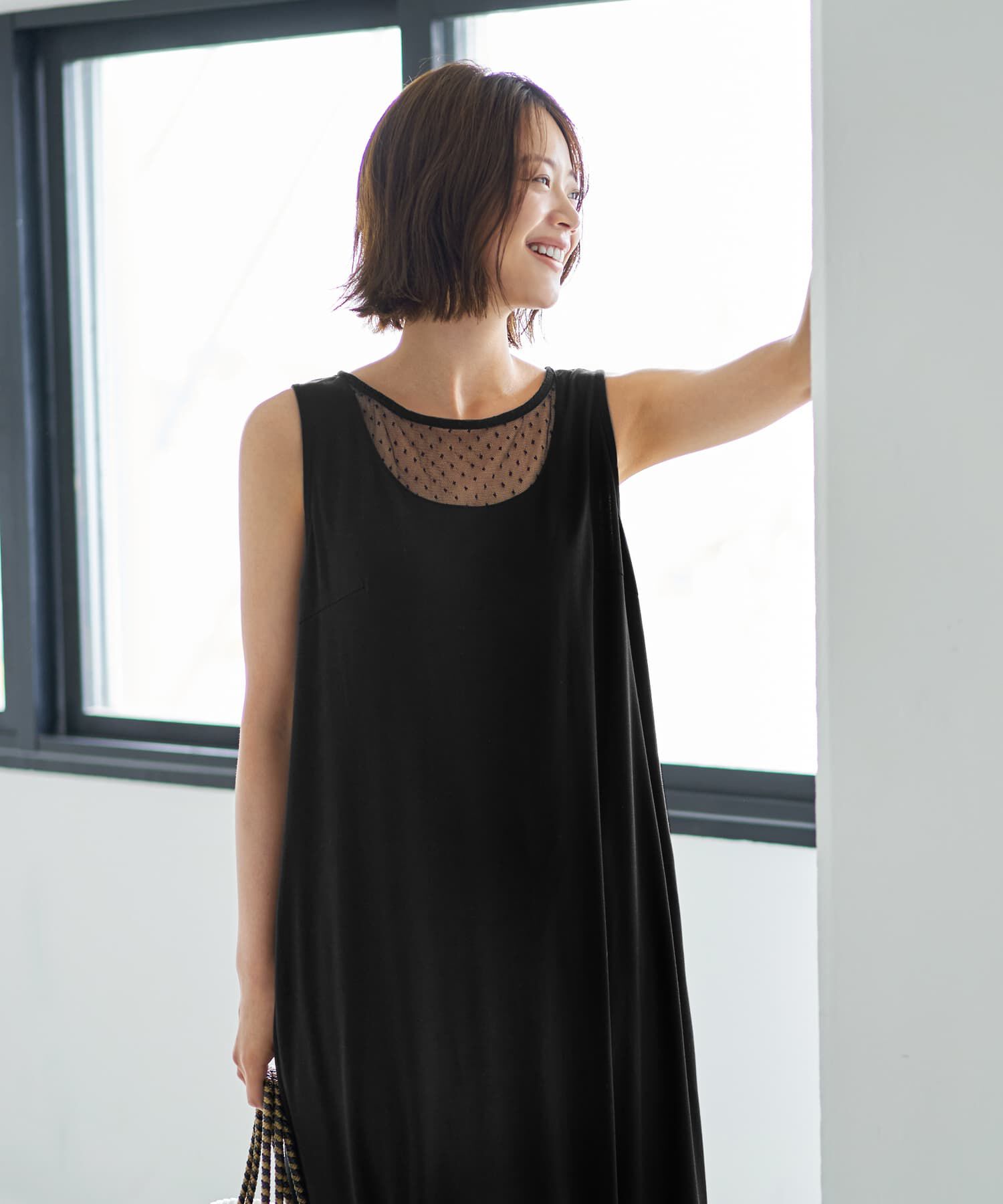 STYLE DELI「デコルテがシアーなドット柄カットソーワンピース」|ワンピース|ブラック