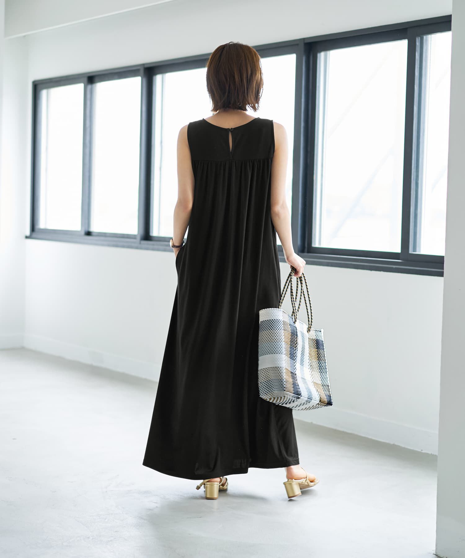 STYLE DELI「デコルテがシアーなドット柄カットソーワンピース」|ワンピース|