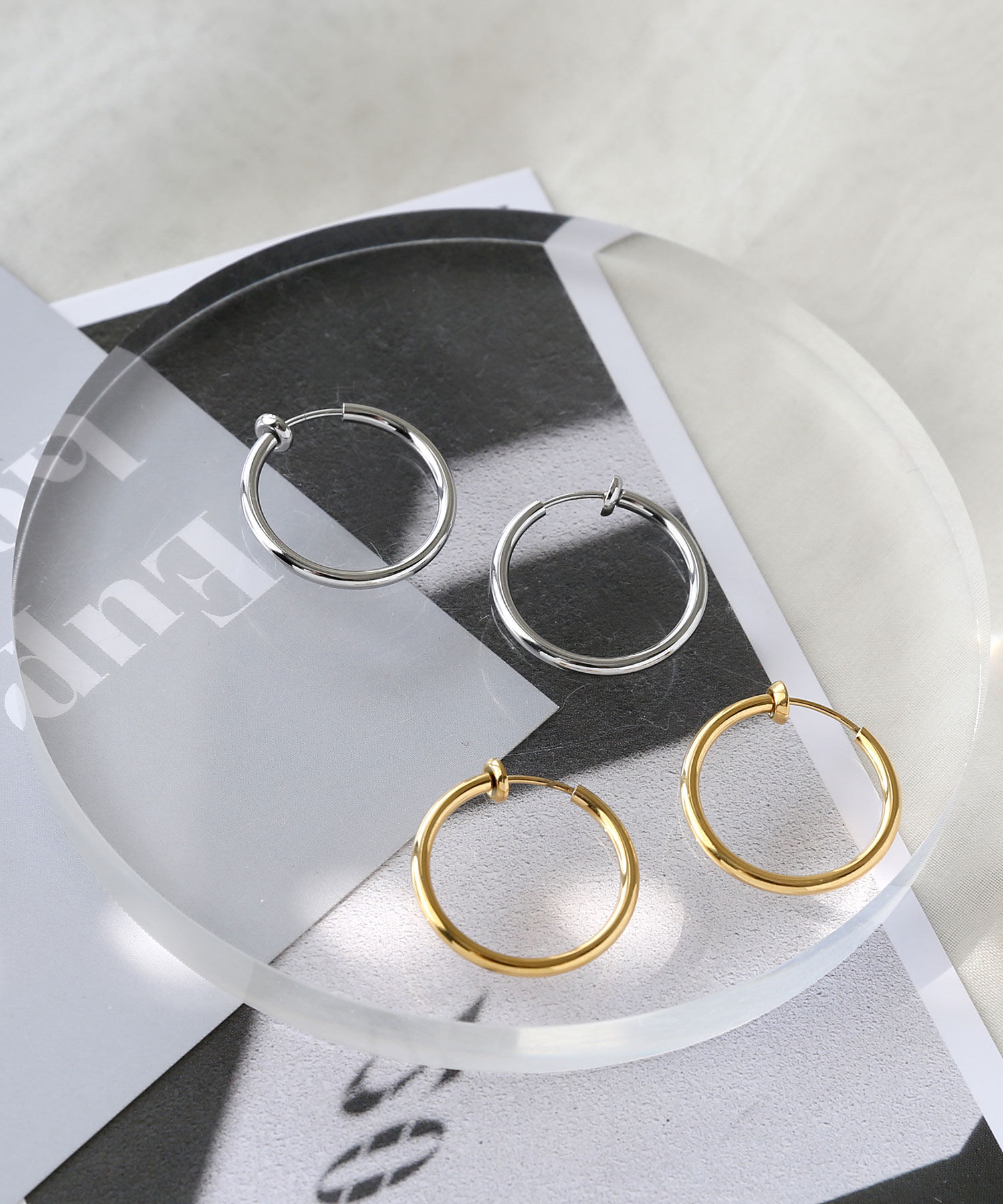 colleca la「[stainless]ステンレス・パイプフープイヤリング〈金属アレルギー対応〉」|イヤリング|