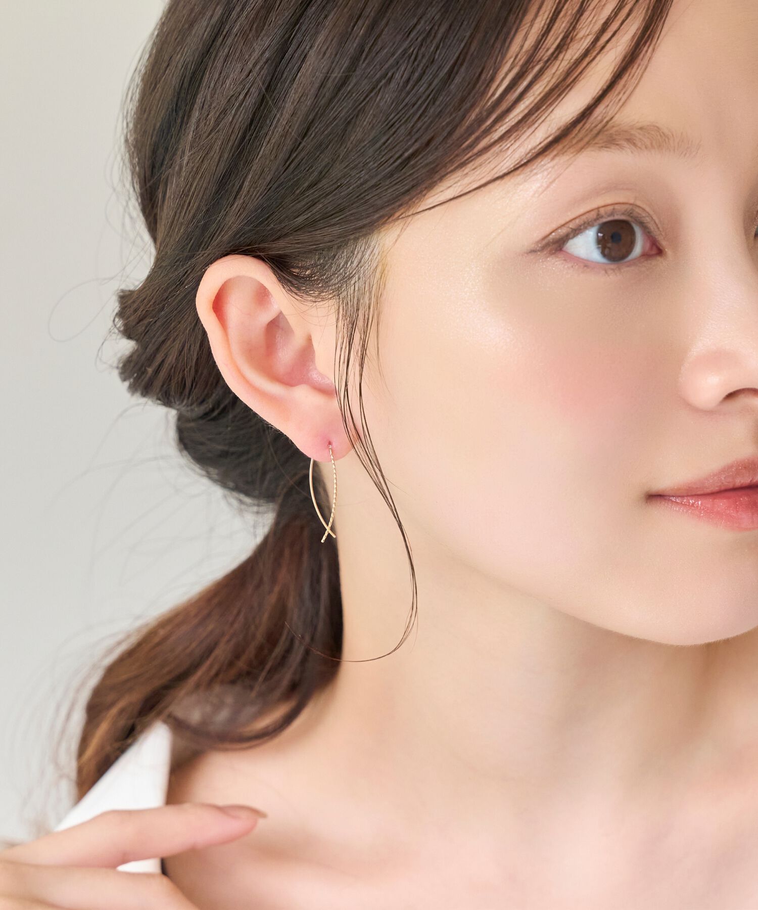 Phoebe「【K10】クロスラインアメリカンピアス／BOX＆ショッパーつき」|ピアス|