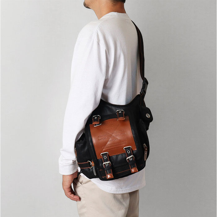 BACKYARD FAMILY「DEVICE ショルダーバッグ 通販 ボディバッグ ボディーバッグ 斜めがけバッグ」|ショルダー・メッセンジャー|