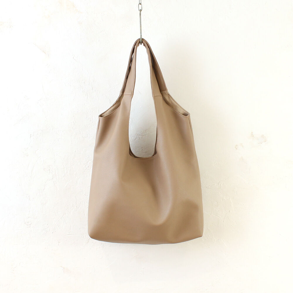 BACKYARD FAMILY「トートバッグ レディース 通販 肩掛けバッグ 大きめ 大容量 手提げバッグ 通勤バッグ バッグ 鞄」|トートバッグ|ベージュ1