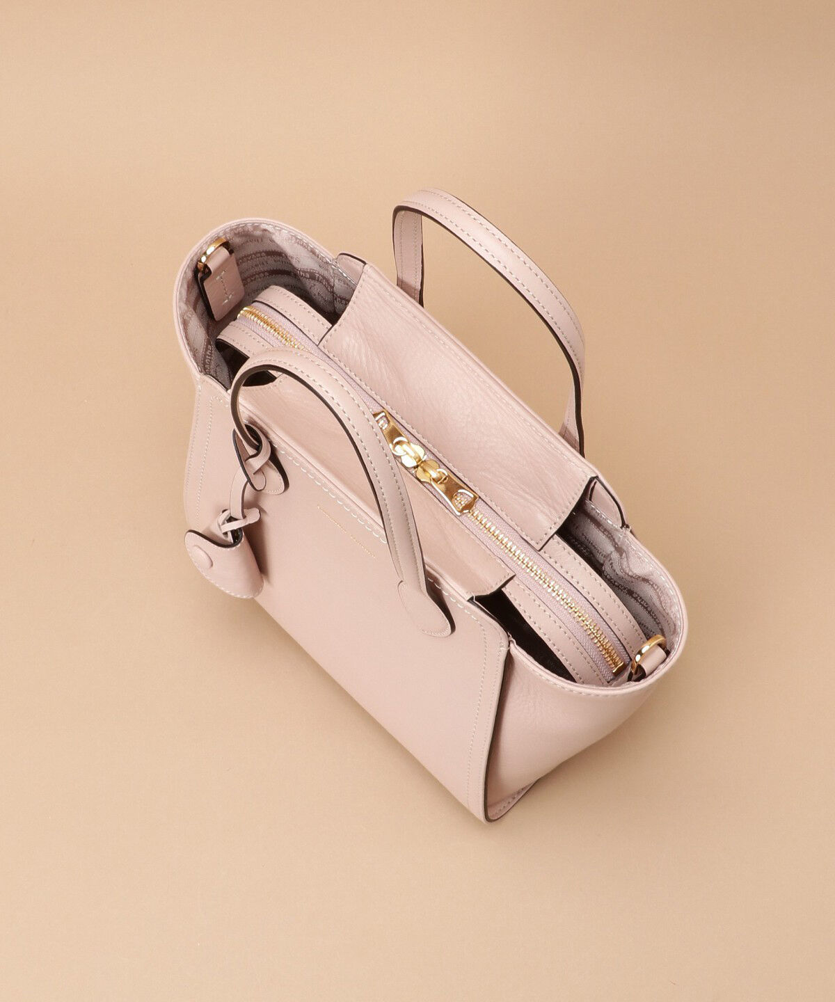 Samantha Thavasa「ウォータープルーフレザー トートバッグ 大サイズ」|トートバッグ|