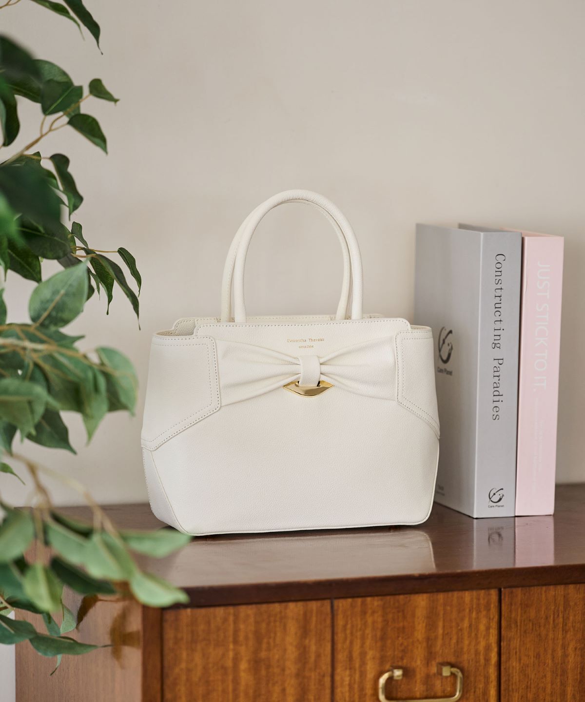 Samantha Thavasa「リボンモチーフ スプリットレザーハンドバッグ」|ハンドバッグ|