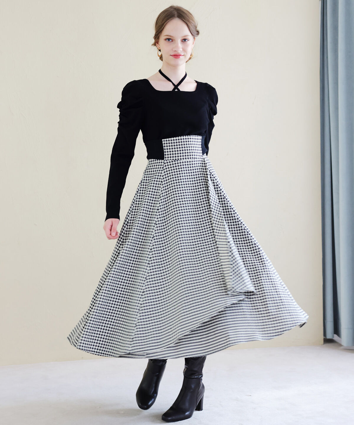 アンドクチュール「スクエアネックホルターリボンプルオーバー」|ニット・セーター|