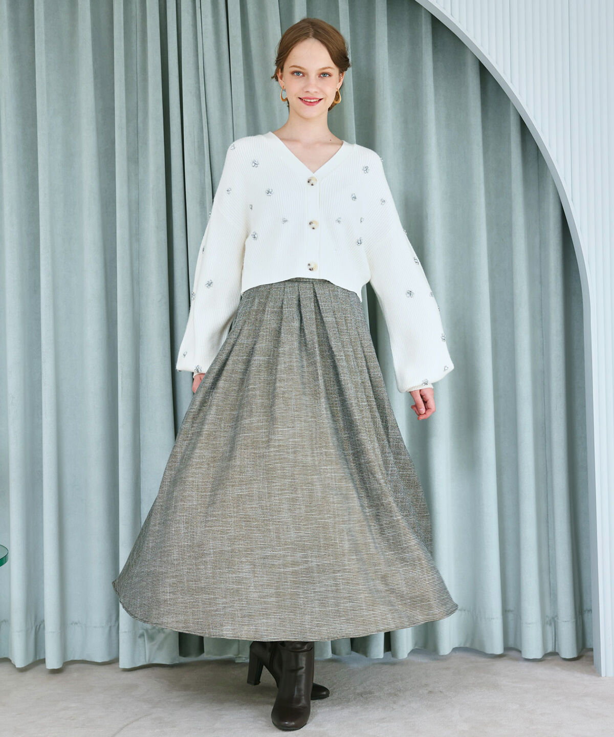 アンドクチュール「ラメツィードフレスカート」|フレア|