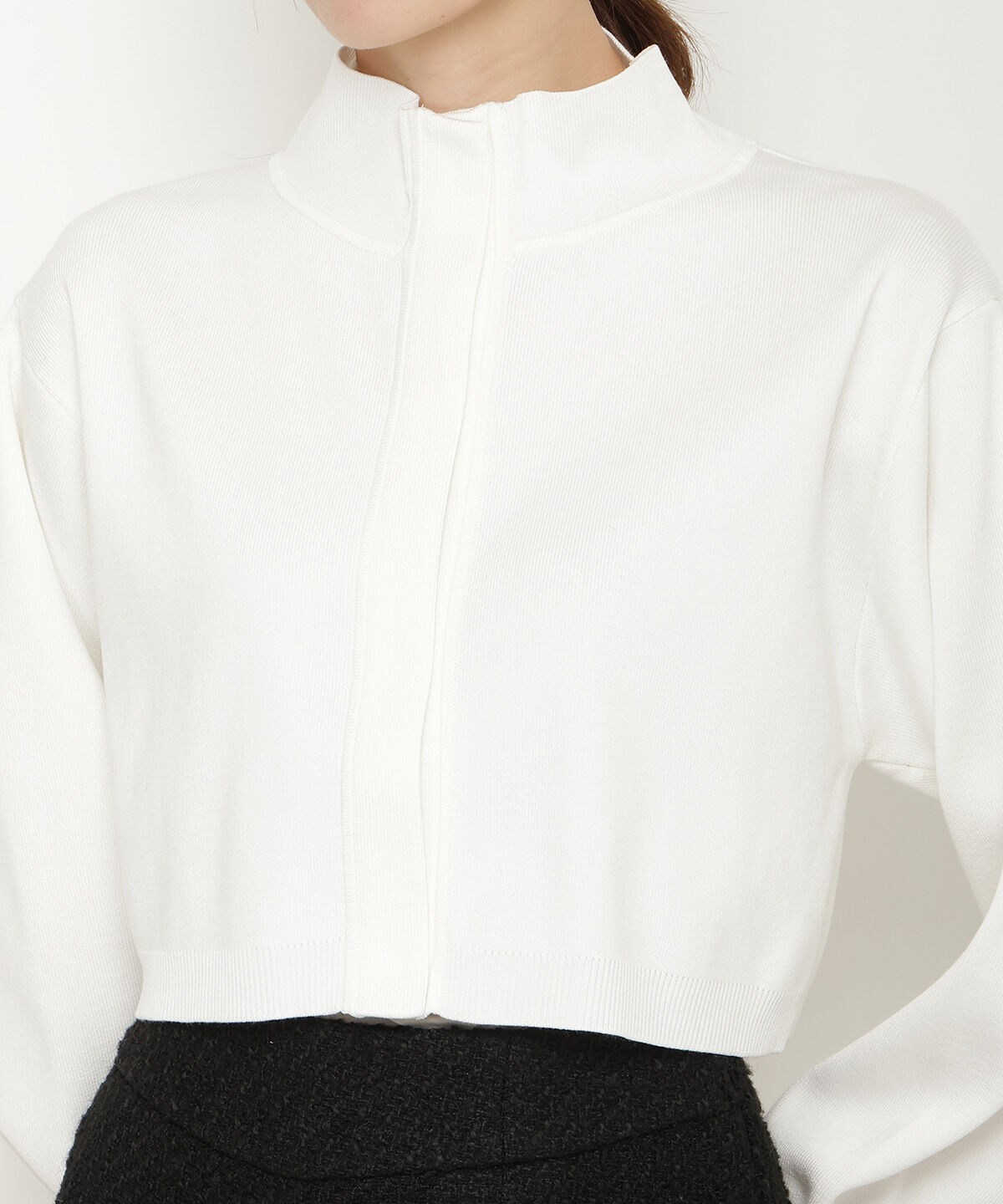 アンドクチュール「スタンドネッククロップドニットジャケット」|カーディガン|