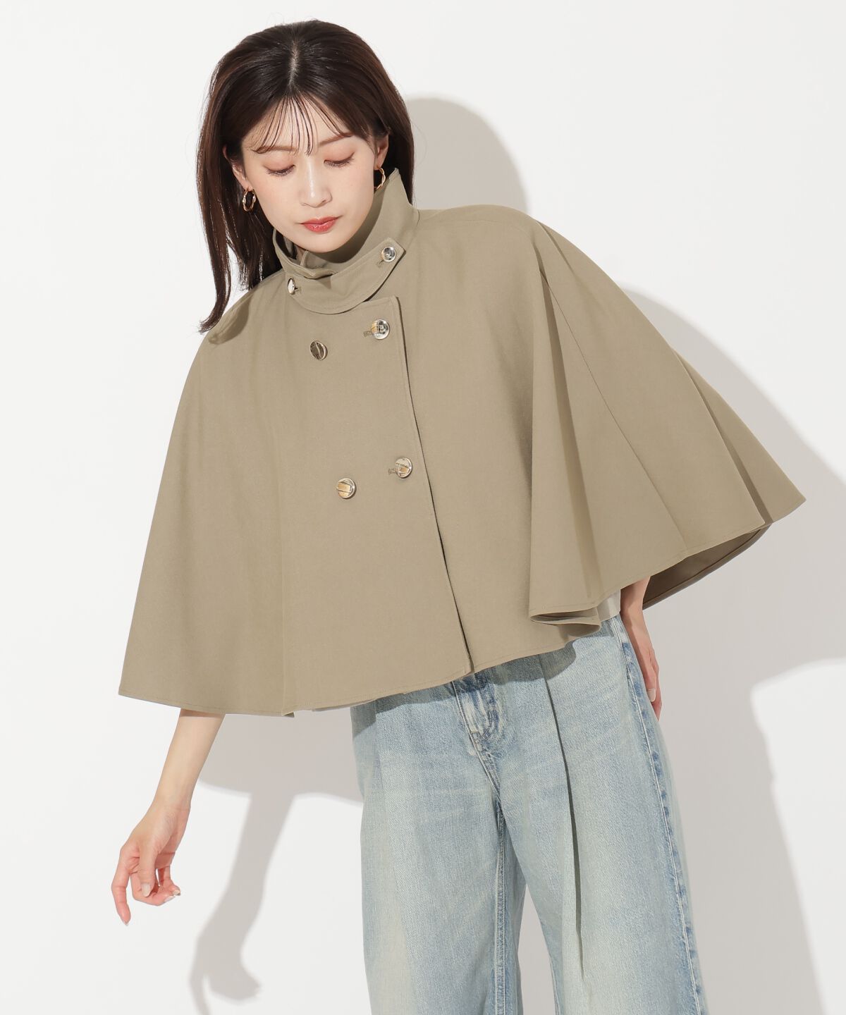 アンドクチュール「ショートケープジャケットコート」|その他|カーキ