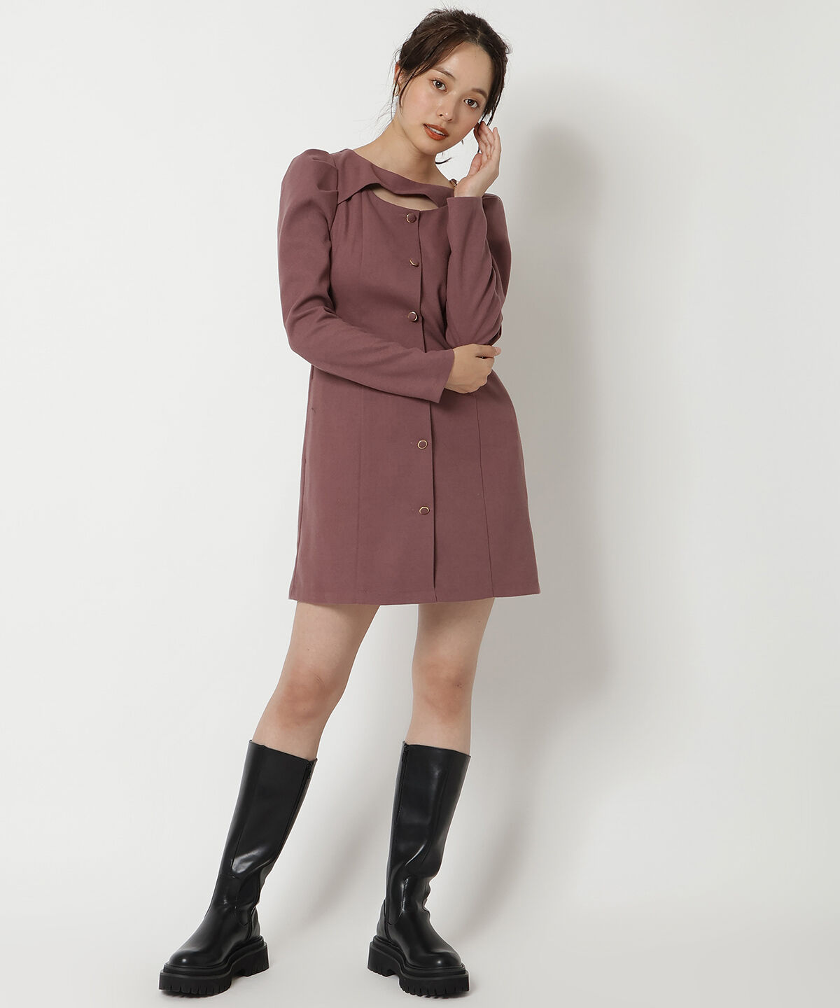 REDYAZEL「デコルテデザインパワショルミニワンピース」|ワンピース|