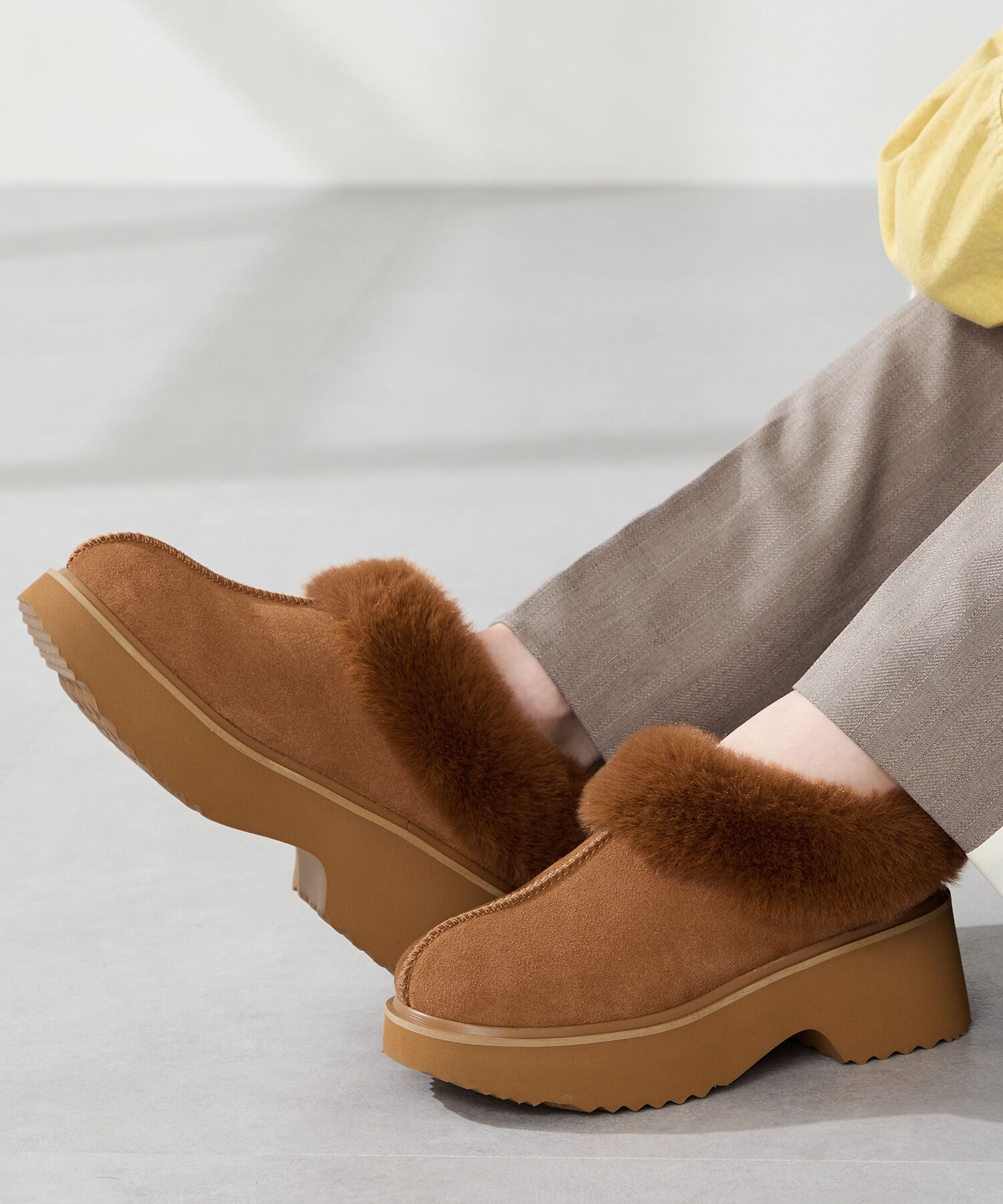 ORiental TRaffic「●2025秋冬新作●【 厚底 ・ 美脚 】 ムートン サボ /51325 ファー レオパード 防寒 」|サンダル|