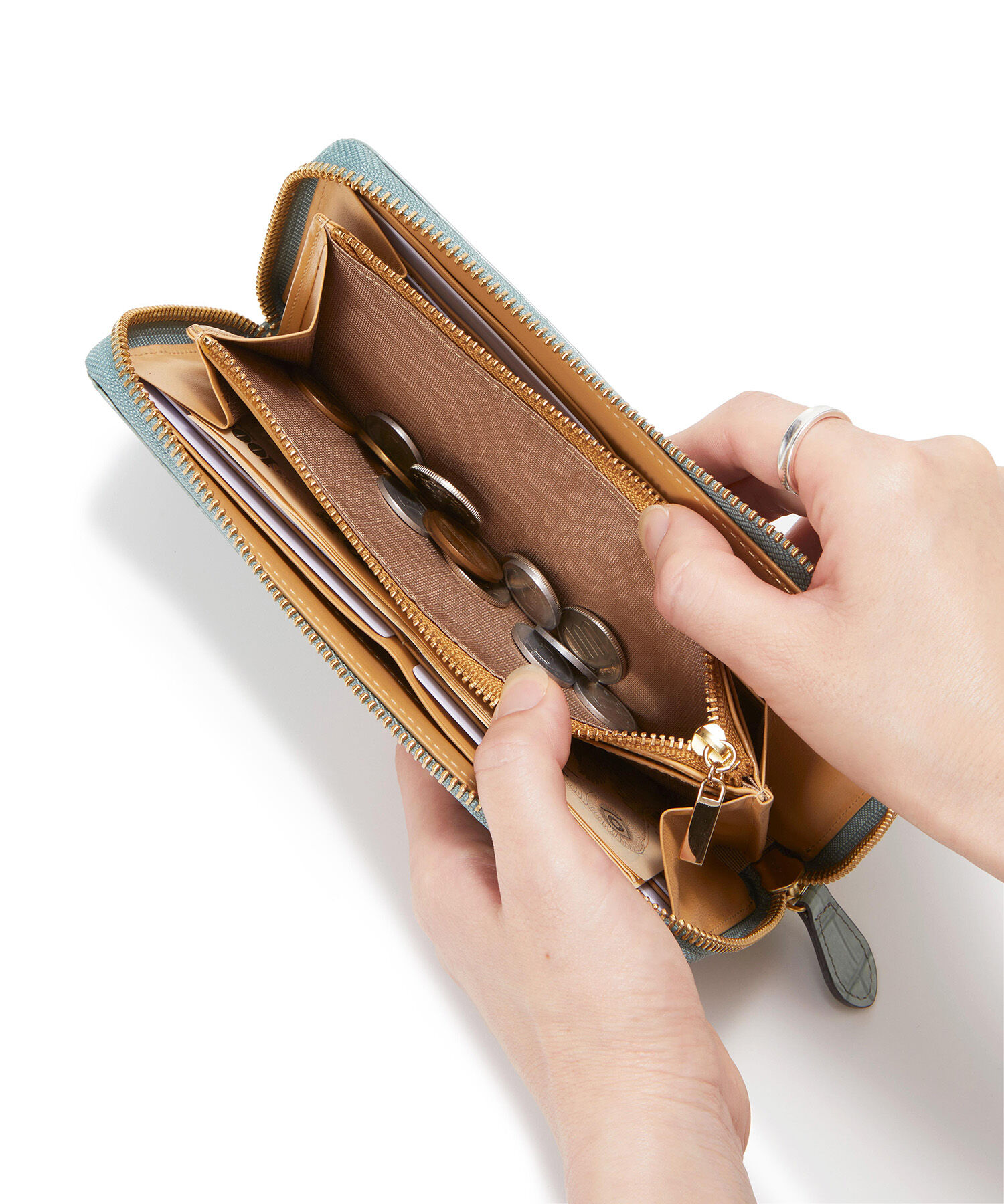 TOPKAPI 「【TOPKAPI】 エナメルクロコ型押し・ラウンドファスナー 長財布 COCCO VERNICE コッコ ベルニーチェ」|財布|