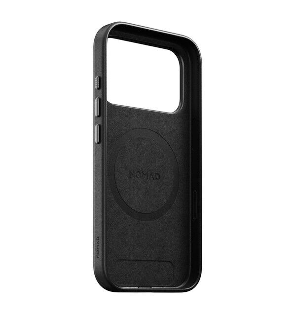 BEAMS「NOMAD / Traditional Leather Case iPhone17 Pro ケース」|モバイルケース|