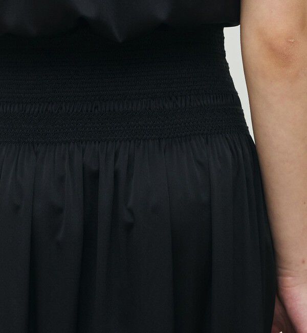 DES PRES「シルクストレッチサテン スモッキングギャザーワンピース」|ワンピース|