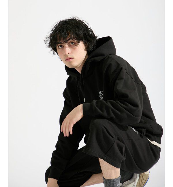 Paris Saint-Germain「【Paris Saint-Germain / パリ・サン＝ジェルマン】JP STAINLESS EMBLEM HOODIE」|パーカー|