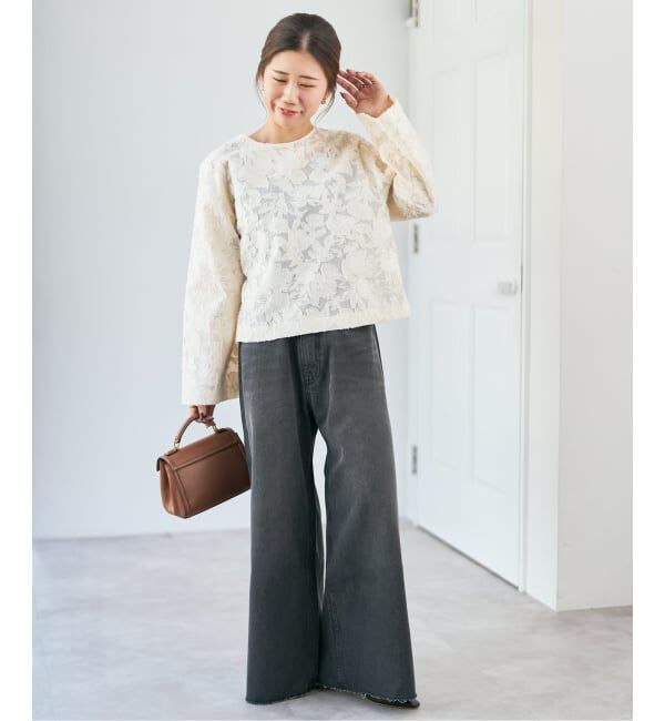 Spick and Span「フラワージャガード クルーネックブラウス」|シャツ・ブラウス|