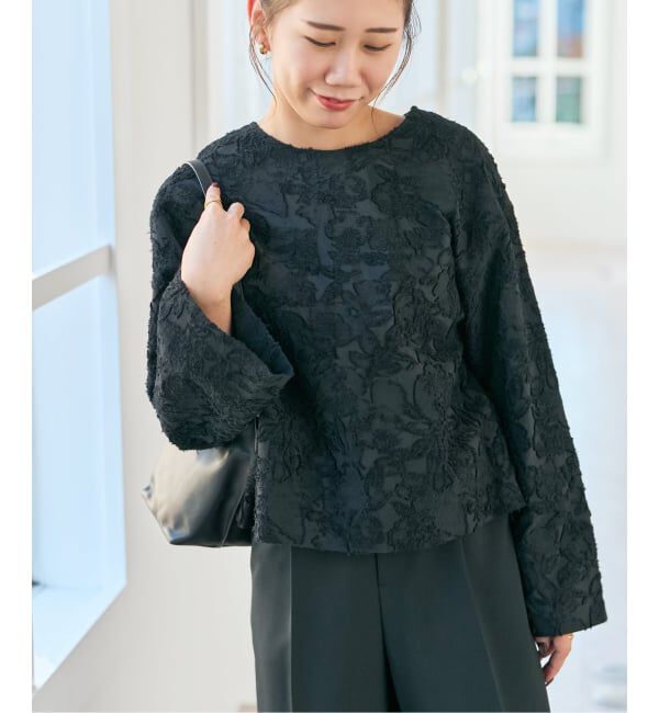 Spick and Span「フラワージャガード クルーネックブラウス」|シャツ・ブラウス|