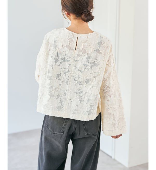 Spick and Span「フラワージャガード クルーネックブラウス」|シャツ・ブラウス|