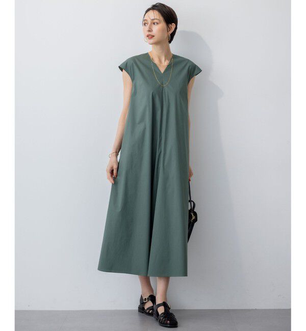 23区「【接触冷感/撥水加工/洗える】ストレッチブロード Vネックワンピース」|ワンピース|