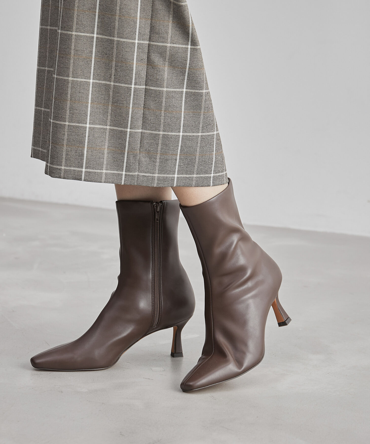 ROPE「【雑誌掲載】スクエアトゥストレッチショートブーツ」|その他|