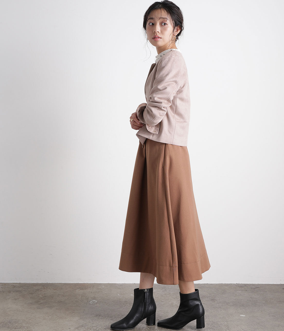 Juze「スクエアトゥセンターシームショートブーツ」|その他|