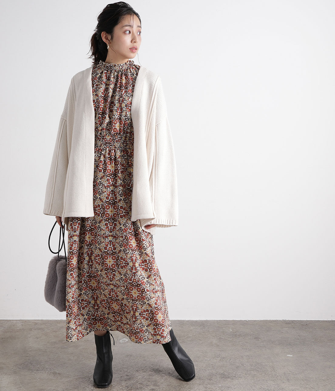 Juze「スクエアトゥセンターシームショートブーツ」|その他|