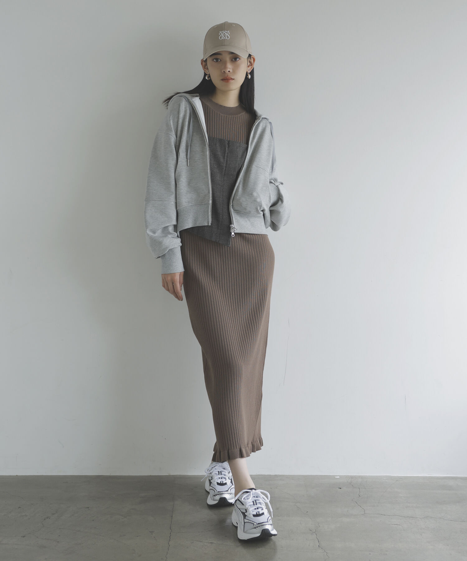 VIS「【洗える】ポンチショートパーカー」|パーカー|