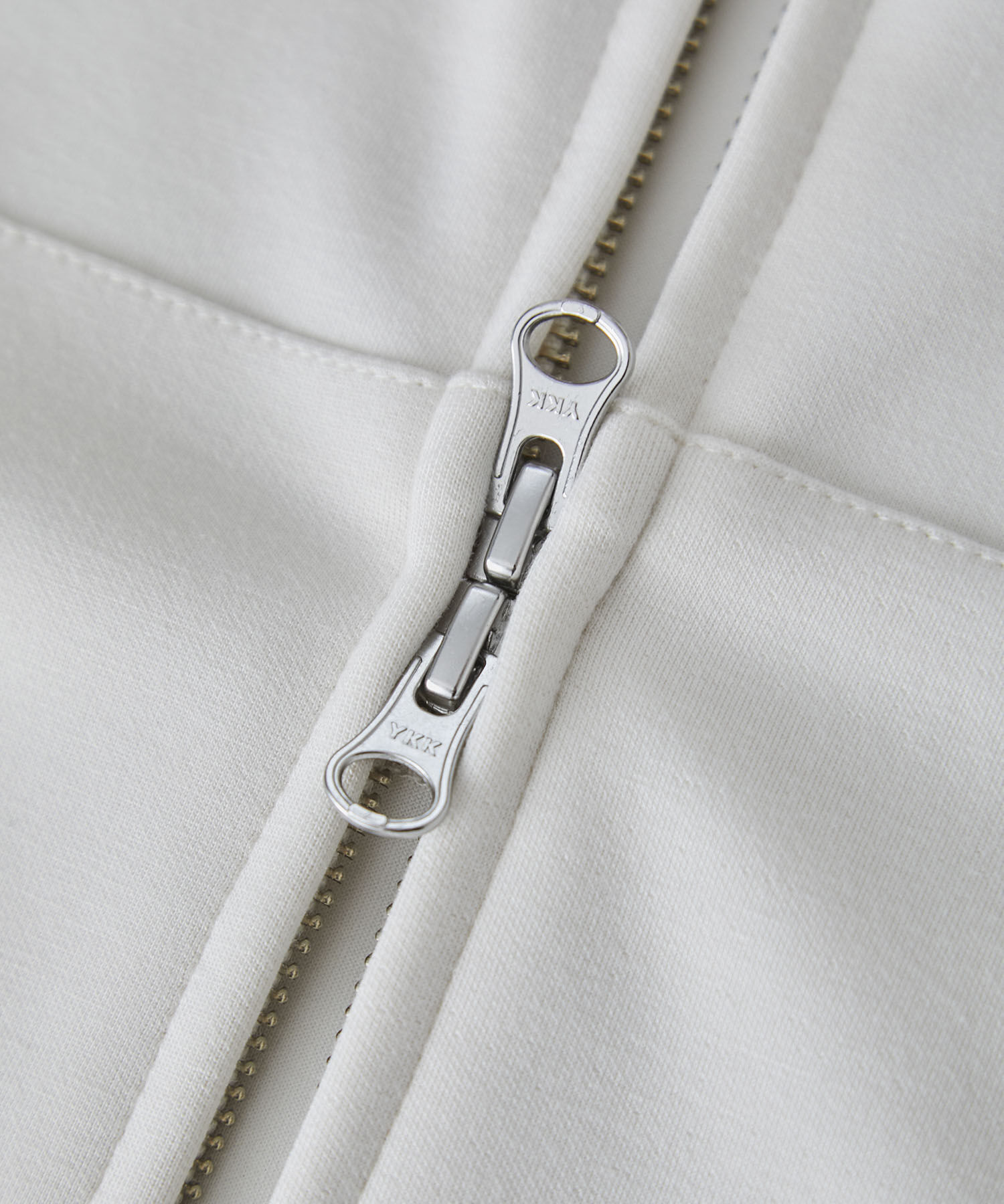 VIS「【洗える】ポンチショートパーカー」|パーカー|