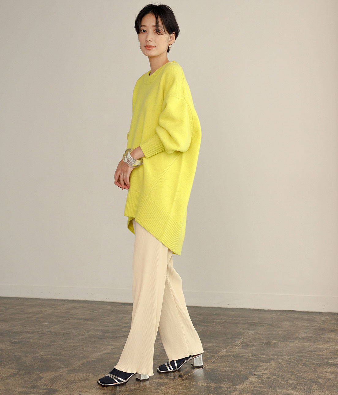 ADAM ET ROPE'「アシンメトリーラインサンダル」|サンダル|