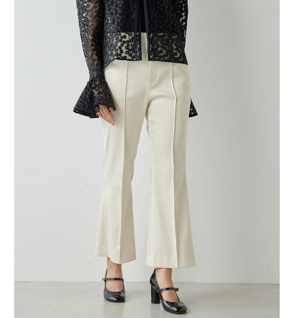  「ストレッチサテンフレアパンツ」|チノ|