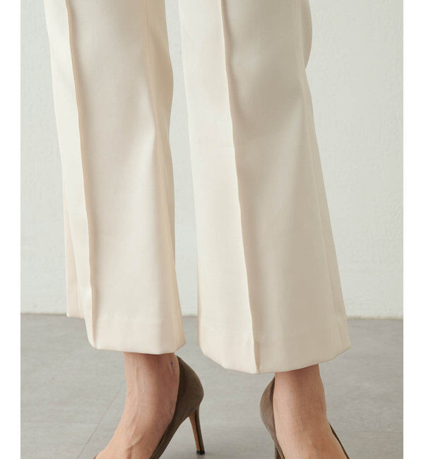 「ストレッチサテンフレアパンツ」|チノ|