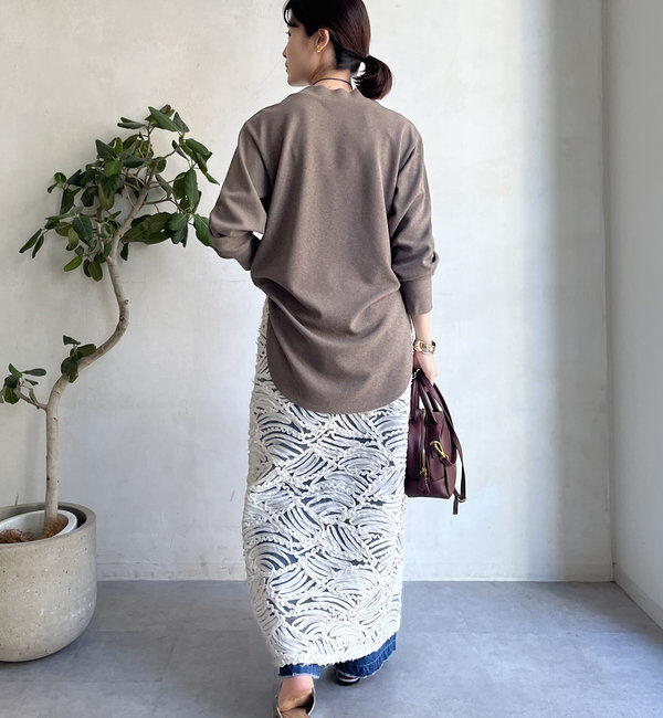  「【WEB限定】裾ラウンドカットトップス」|Tシャツ・カットソー|