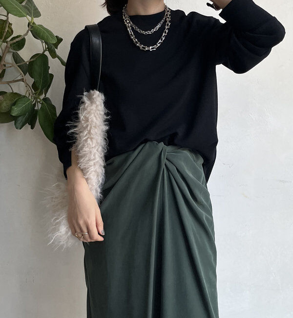  「【WEB限定】裾ラウンドカットトップス」|Tシャツ・カットソー|