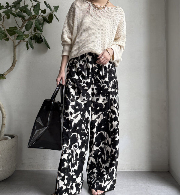  「【WEB限定】フラワープリントワイドパンツ」|チノ|